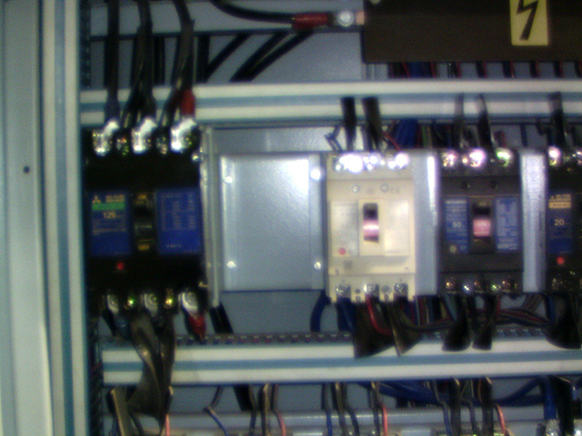 電氣檢測(cè).jpg